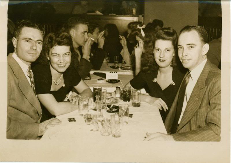 1940's momdadcasinoroy al