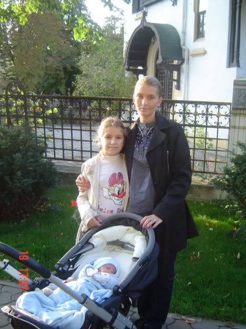 mami , tina , si david