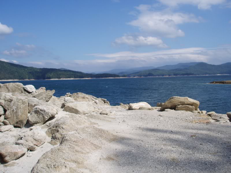 Mike on Jocassee,10-08 011