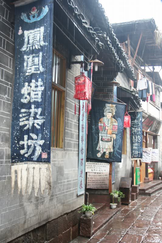 �������V�{