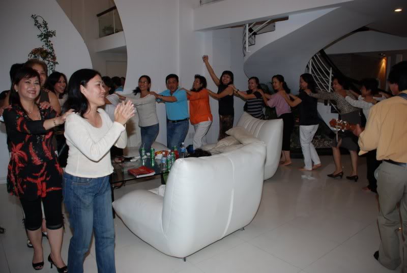 106833640_tdaw4 HNigh