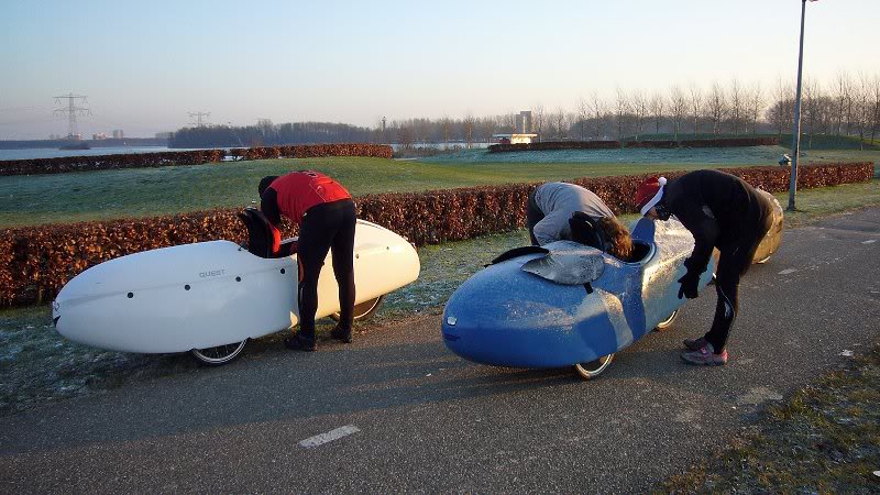 schade opnemen na een ritje door een bevroren grasveld ...