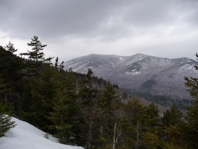 06-VIEW OF THE BROTHERS