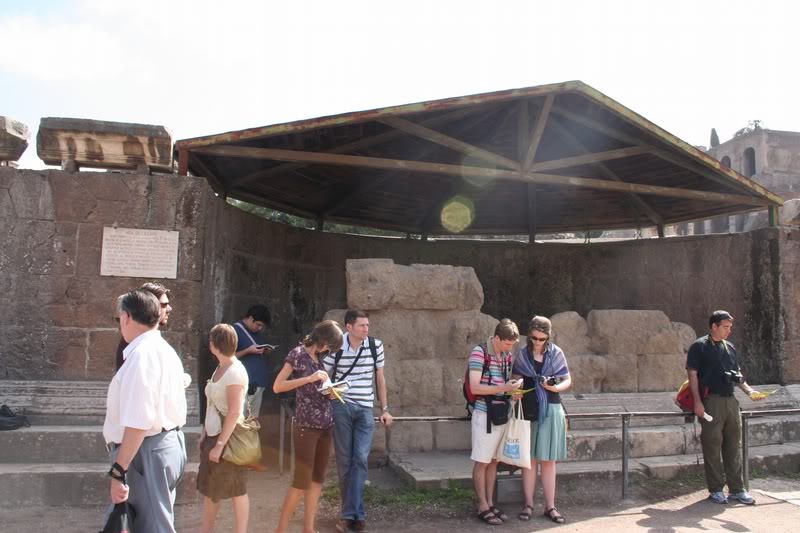 Ara De Cesare.- Vista desde el exterior.