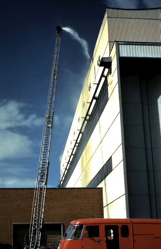 Brabazon hangar fire c1957 - 5