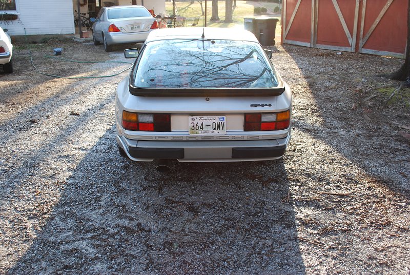 944 - 5