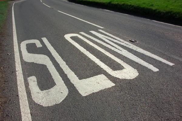 41_05_11---Slow -Down_web