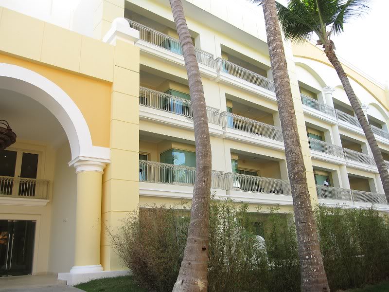 Side entrance to the Grand.... guarded