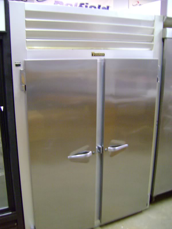 Traulsen Refrigerator Model GHT2-32 NUT 2 Door