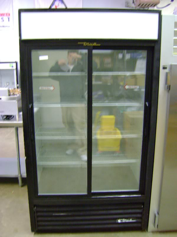True Refrigerator Model GDM37HL 2 door glass