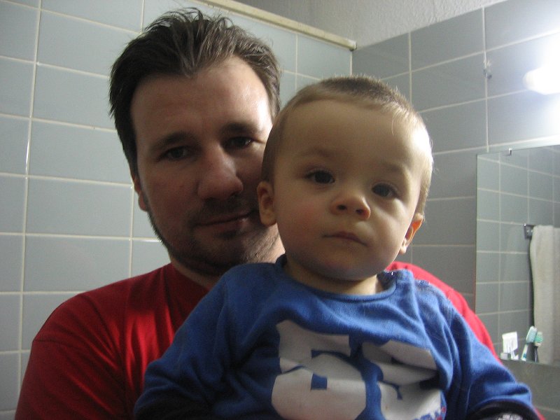 Un tatic mandru, un fiu nedumerit