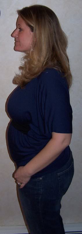 week 18 baby bump 002 A