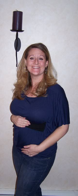 week 18 baby bump 003 A