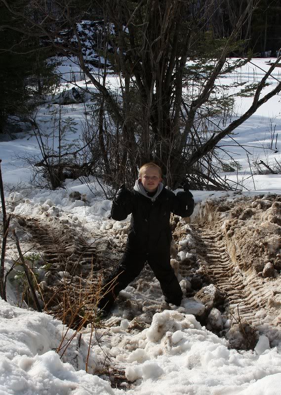Kodie in the Rhino hold 4-5-09 IMG_9431