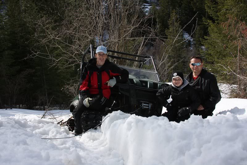 Koldens stuck Rhino 4-5-09 IMG_9426