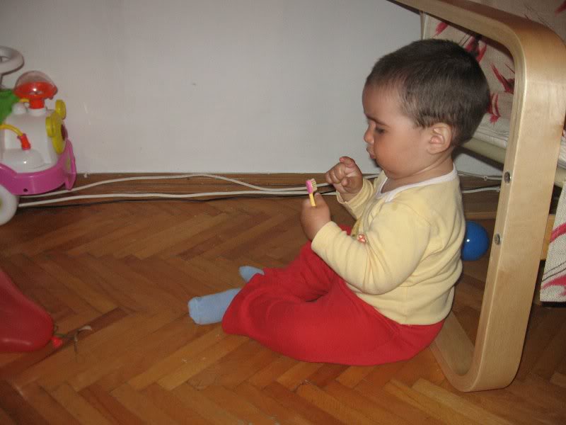 analizez periuta de dinti