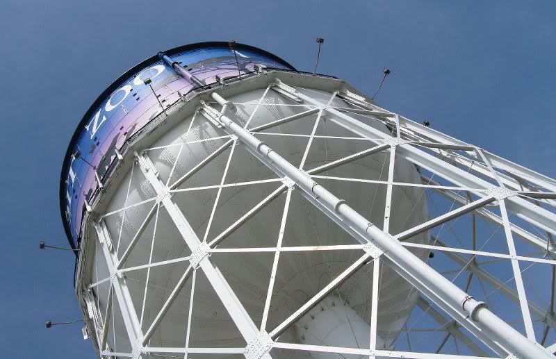 Detroit Zoo landmark