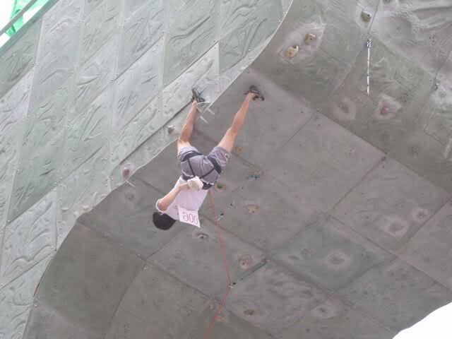 men's semi-final route