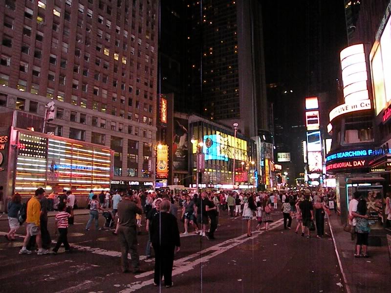 DSCN9777-Lookin g North at 43rd st