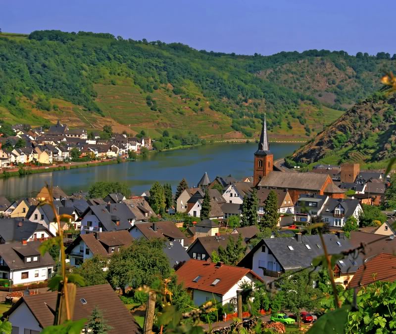 ELKAN - Mosel river