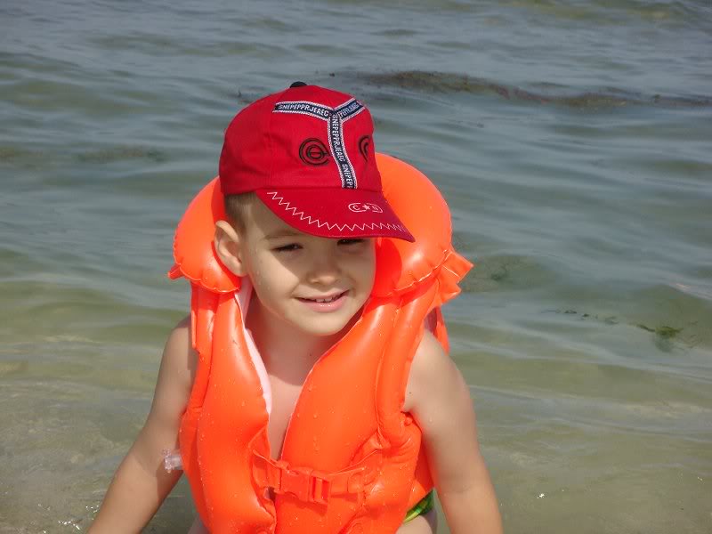 Deja-i mai relaxat juniorul!