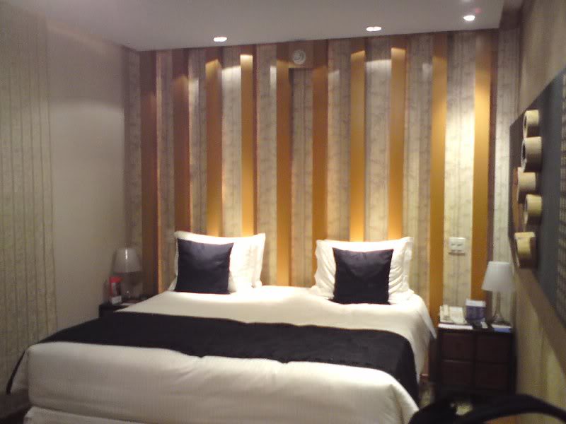 Beautiful Designroom.