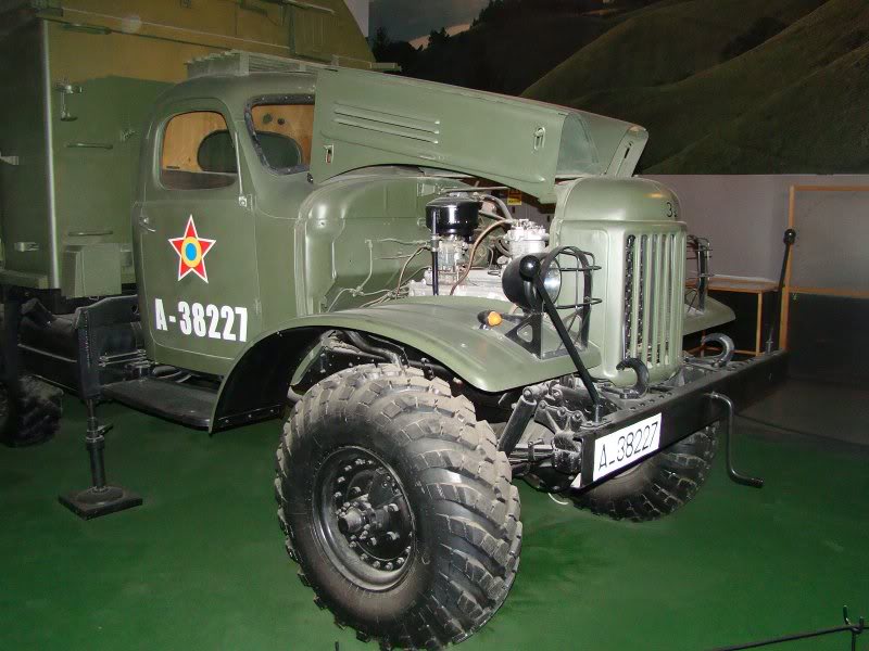 ZIL 157 SR P 15 TROPA DSC01164