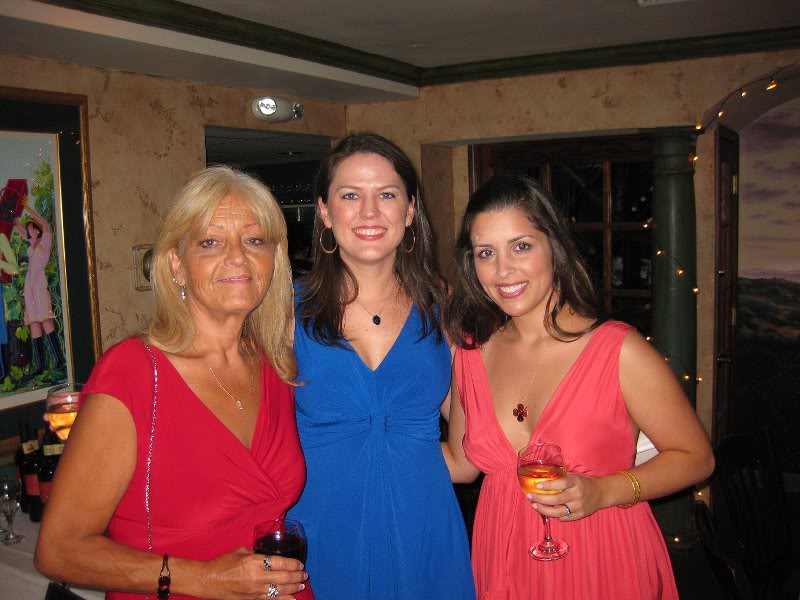 Bobbie, Christina and Sara at Louie's 106, rehearsal di...