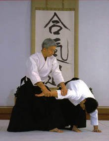 doshu-moriteru- ueshiba-aikikai