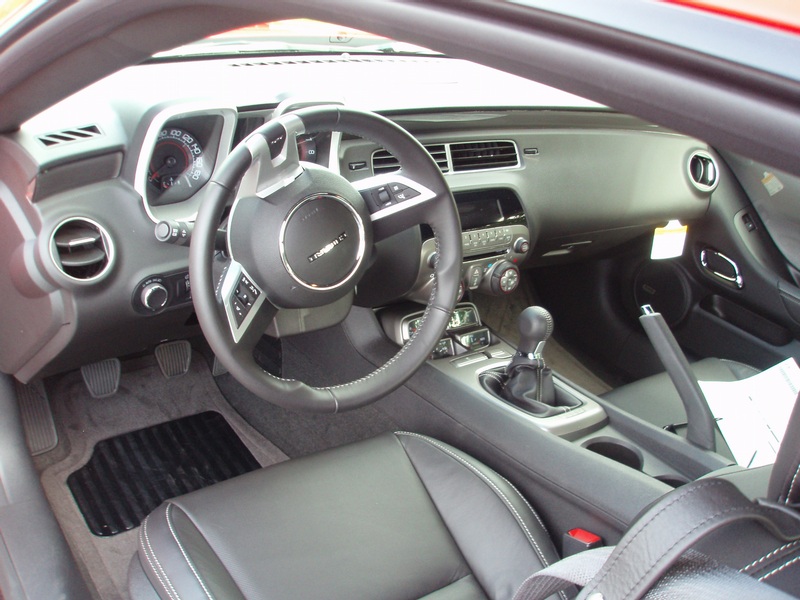 2010 Victory Red Camaro SS 005