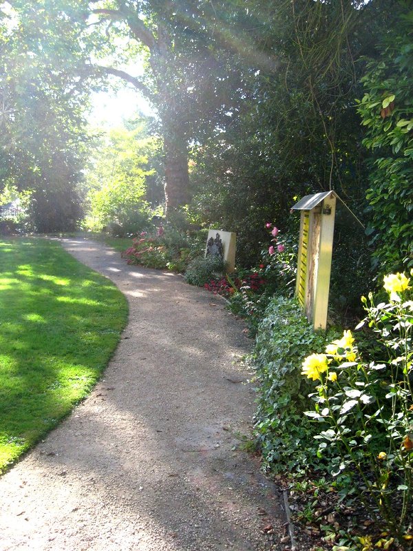 Sensory Garden, Trowbridge Park 29.9.09 001