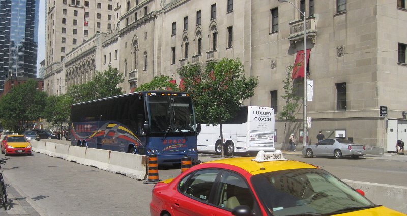 buses on front street
