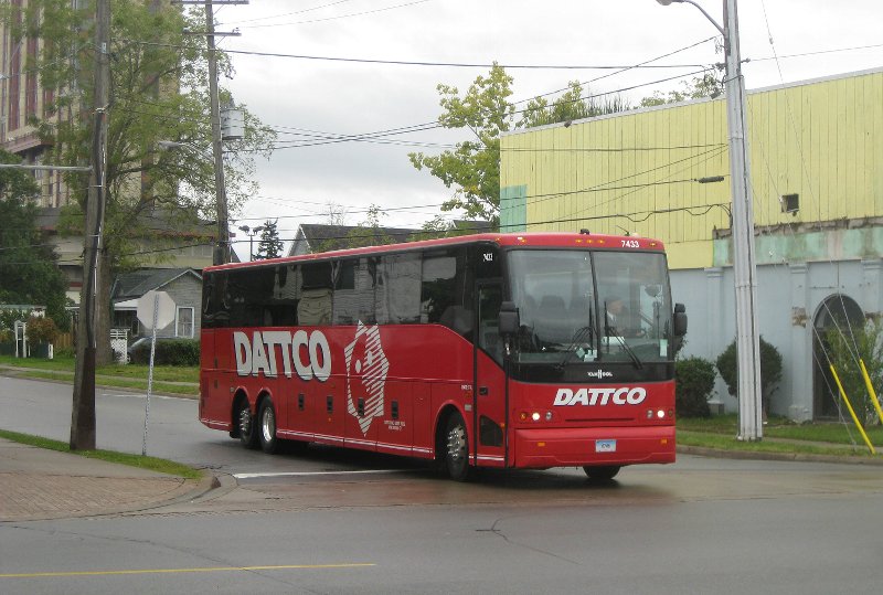 dattco -new brittain ct - van hool 03-10-09