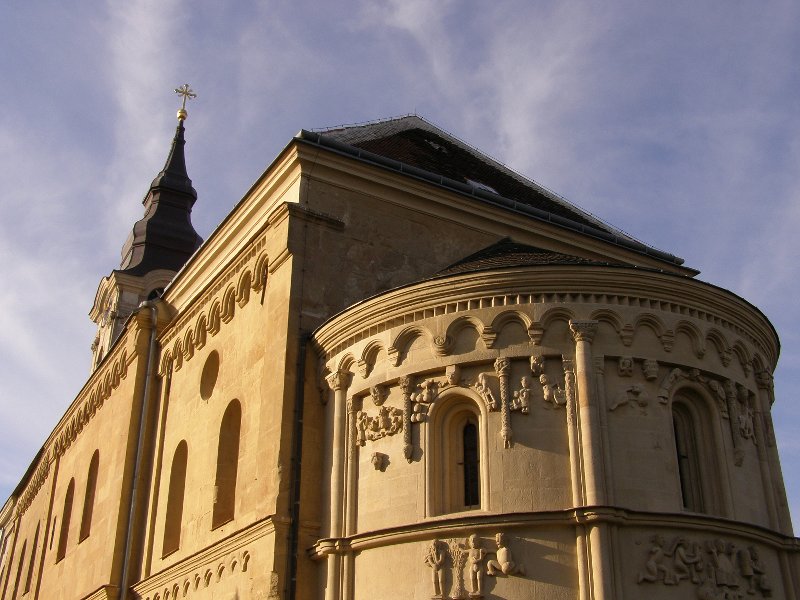 schoengrabern - the romanesque church with the "stone b...