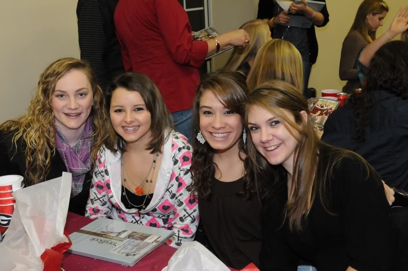 BROADNECK CHEER FALL BANQUET_0008
