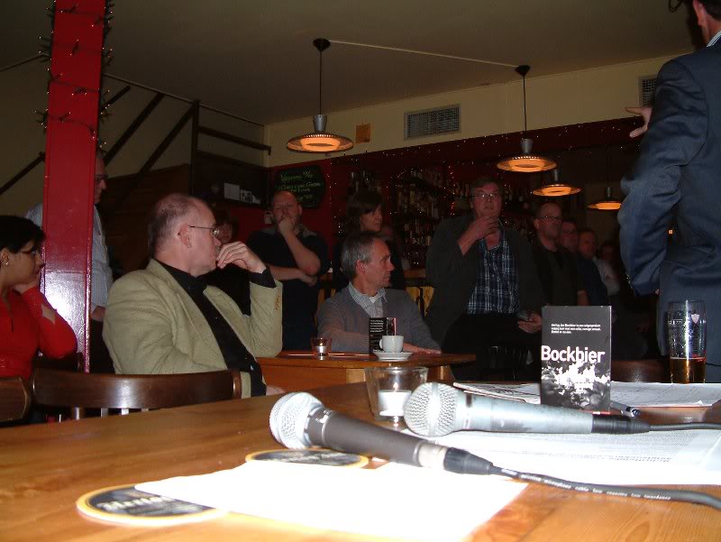 Politiek Caf�� 09dec09 Groenlinks Tilburg 017