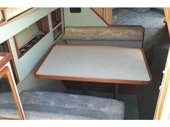 Sea Ray 300DA 1988 4