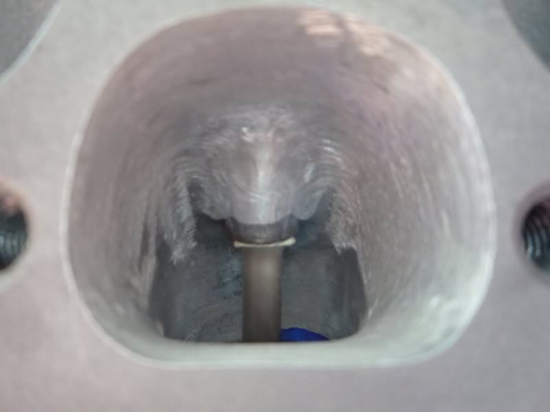 LE2 exhaust portwork