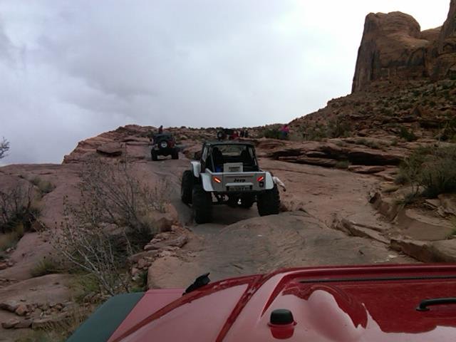 IMG00905-201004 01-1227