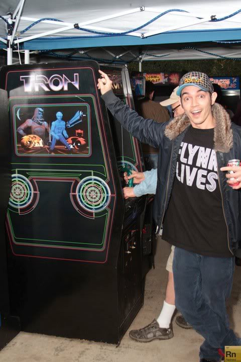 24916_382794554 331_71818164331 _3921383_731561 3_n