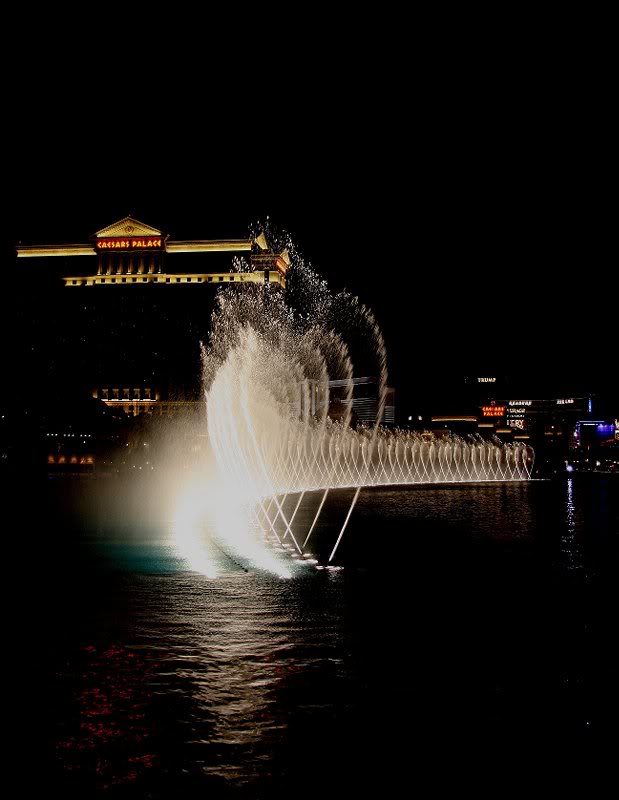 Bellagio fountain 6