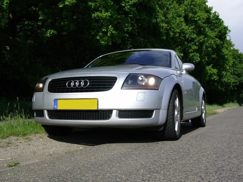 Audi TT (temp lease car)