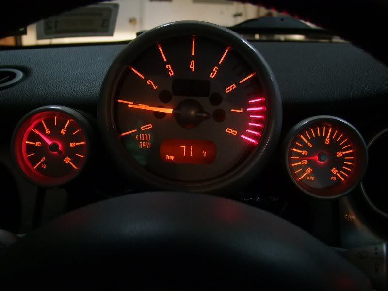 Marshall MINI Gauges Lit