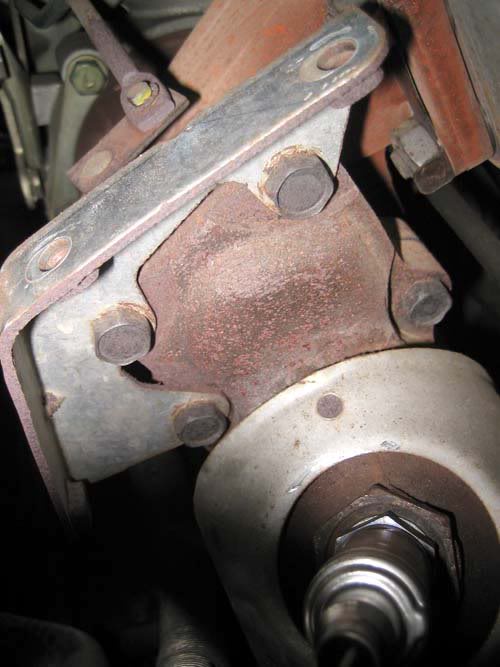 turbo_exhaust_b olts