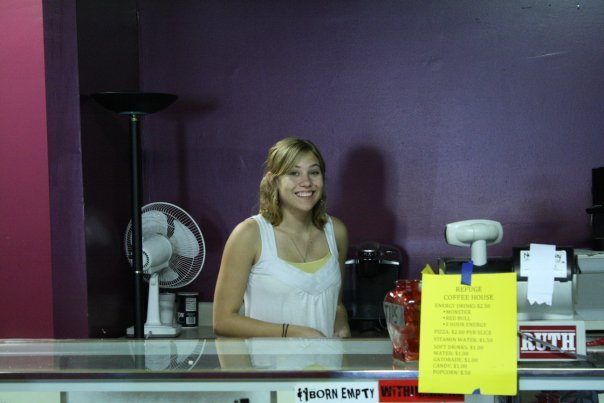 22450_609478533 283_31204819_35 517828_284489_n