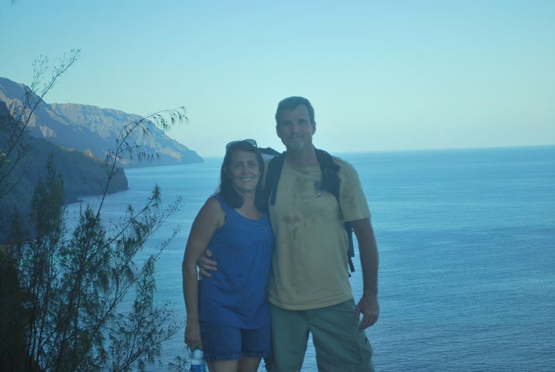 Teri & Earl on the Kalalau Trail - Na Pali Coast