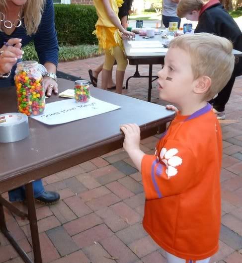 nathan guessing how many skittles (he guessed "s" -- of...