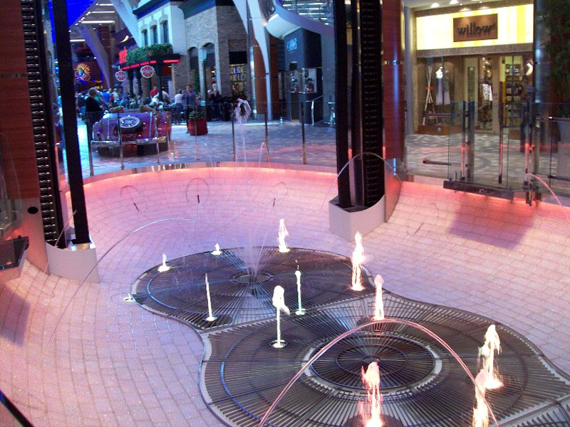 Fountain under the Rising Tide Bar