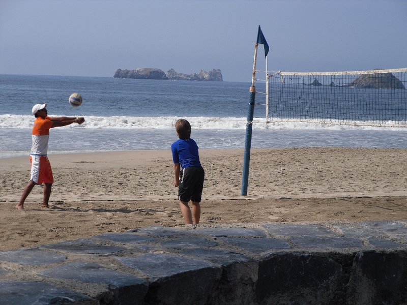 Volleyball at El Presidente