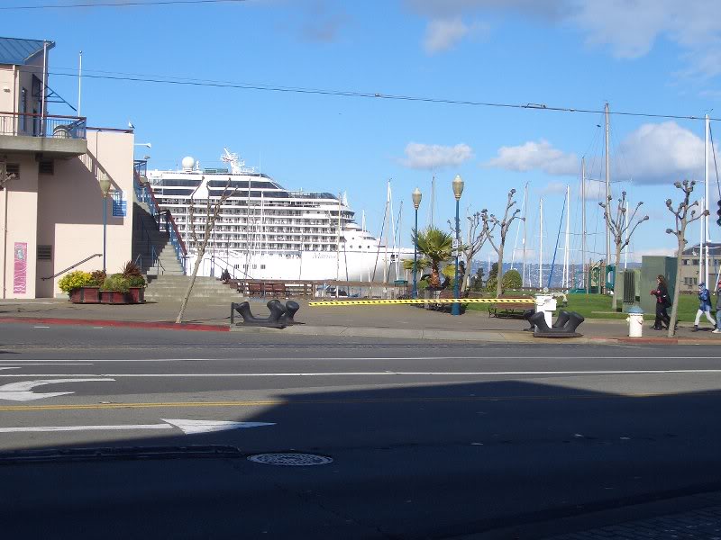 Marina coming into SFO